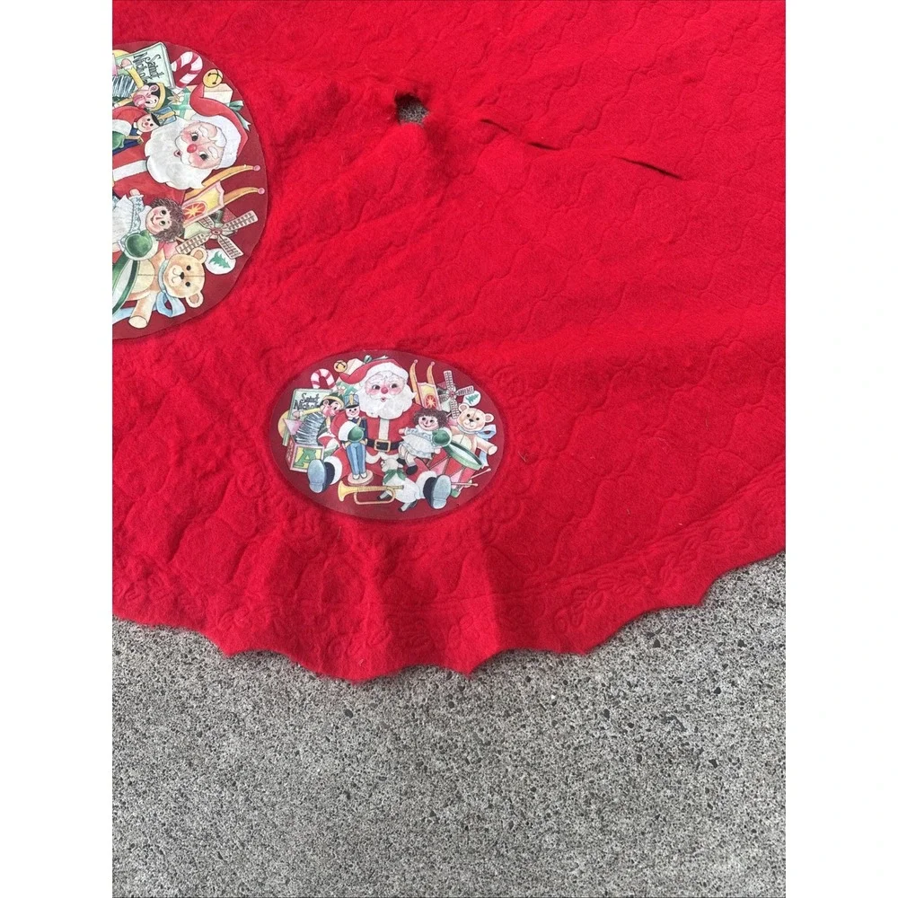 Vtg Rennoc Bric Brac Felt Red Christmas Tree Skirt 40